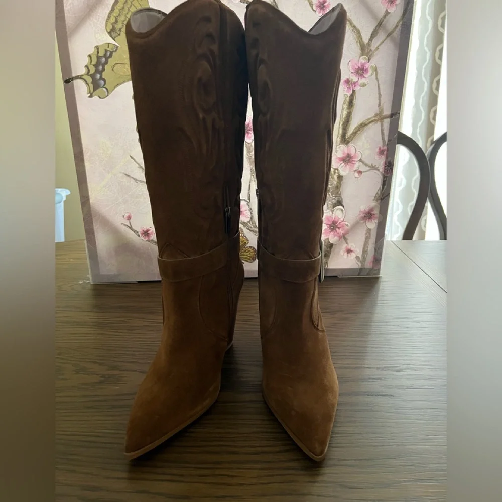 Vince Camuto Biancaa Boot - Picture 1 of 11